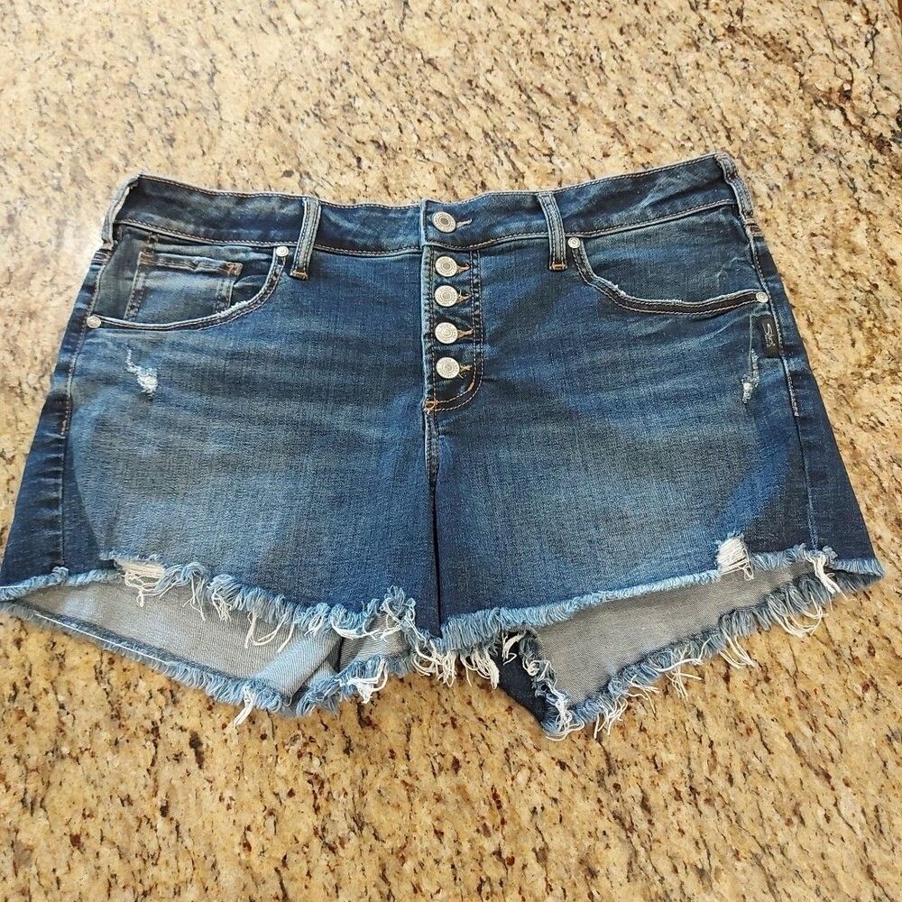 Silver Jeans Shorts Women's Size W33L4 Blue Boyfriend Distressed Cut-Off Stretch